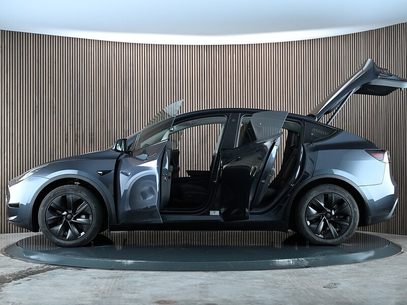 Used Tesla Model Y 2023 for sale - 77840727: Photo 20