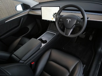 Used Tesla Model Y 2023 for sale - 77840727: Photo