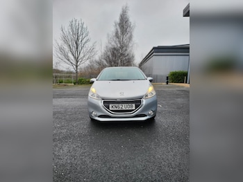 Used Peugeot 208 2012 for sale - 77802664: Photo