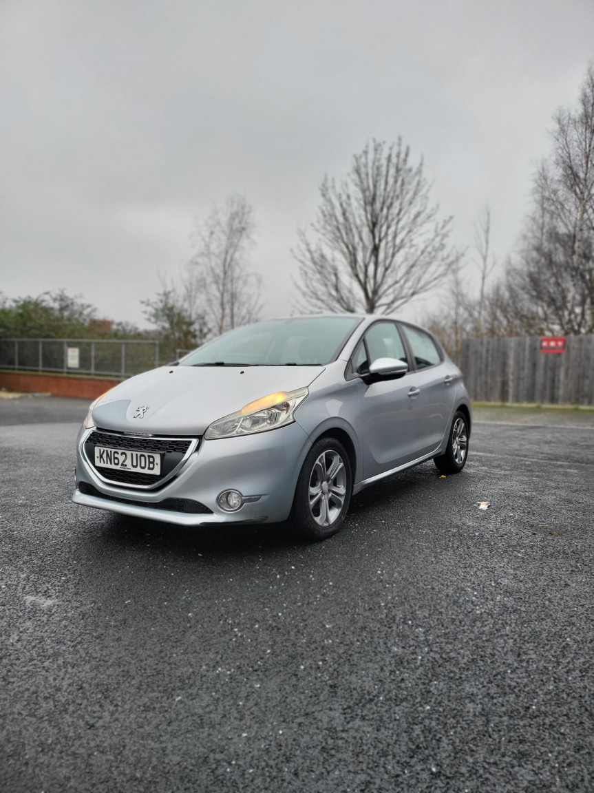 Used Peugeot 208 2012 for sale - 77802664: Photo 3