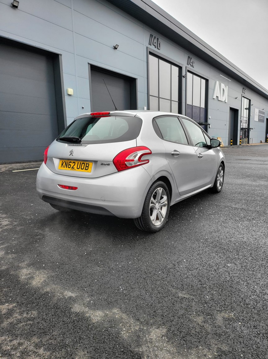 Used Peugeot 208 2012 for sale - 77802664: Photo 7