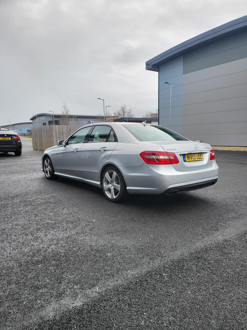 Used Mercedes-Benz E Class 2013 for sale - 77897778: Photo 5