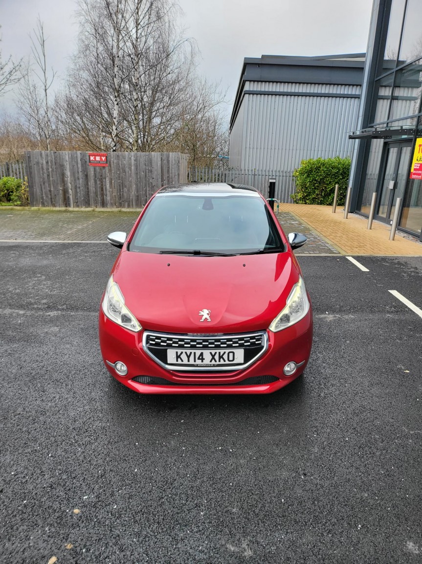 Used Peugeot 208 2014 for sale - 77802662: Photo 2