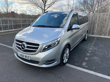 Used Mercedes-Benz V-Class 2016 for sale - 78577860: Photo