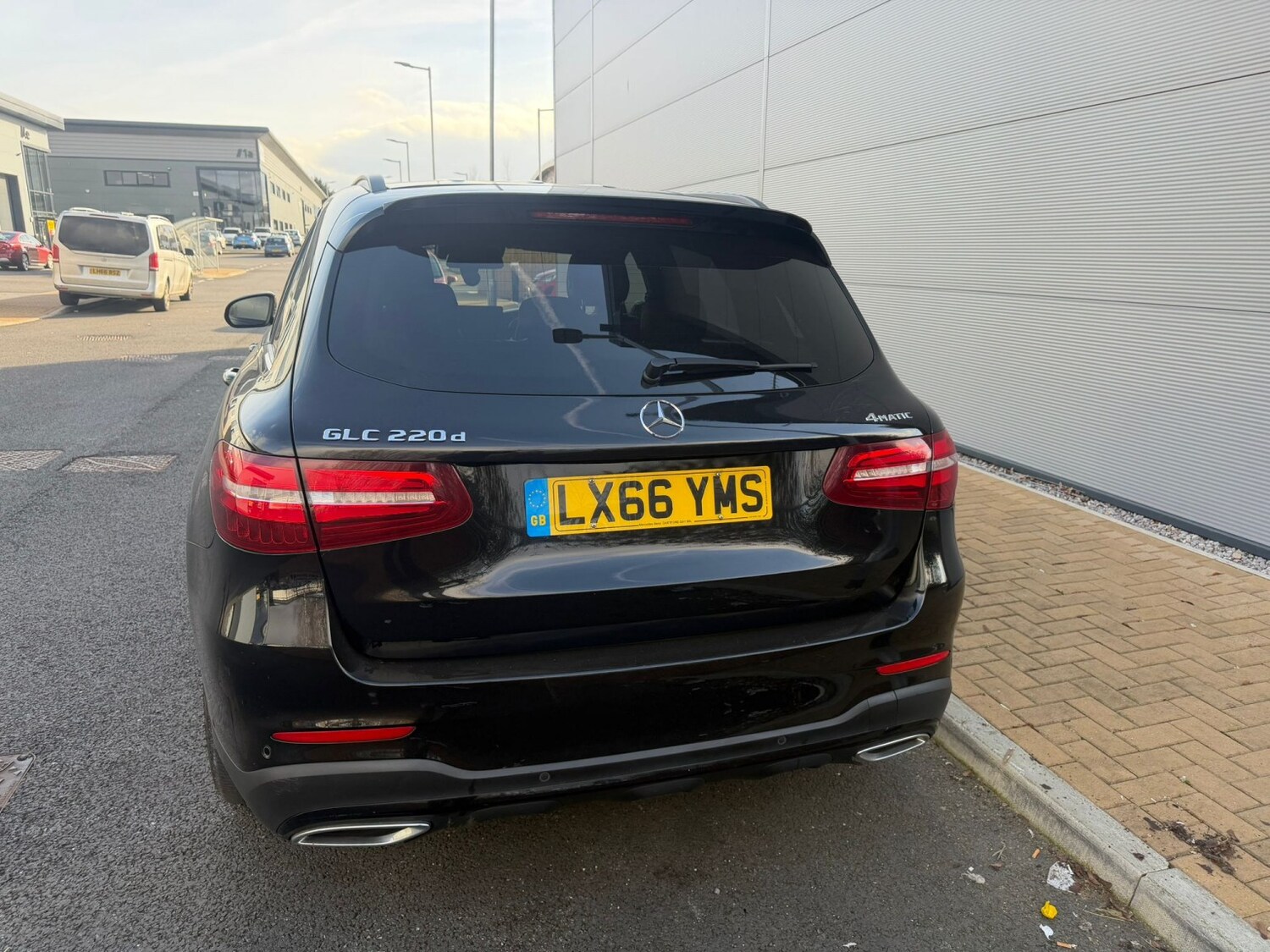 Used Mercedes-Benz GLC 2016 for sale - 78213601: Photo 9