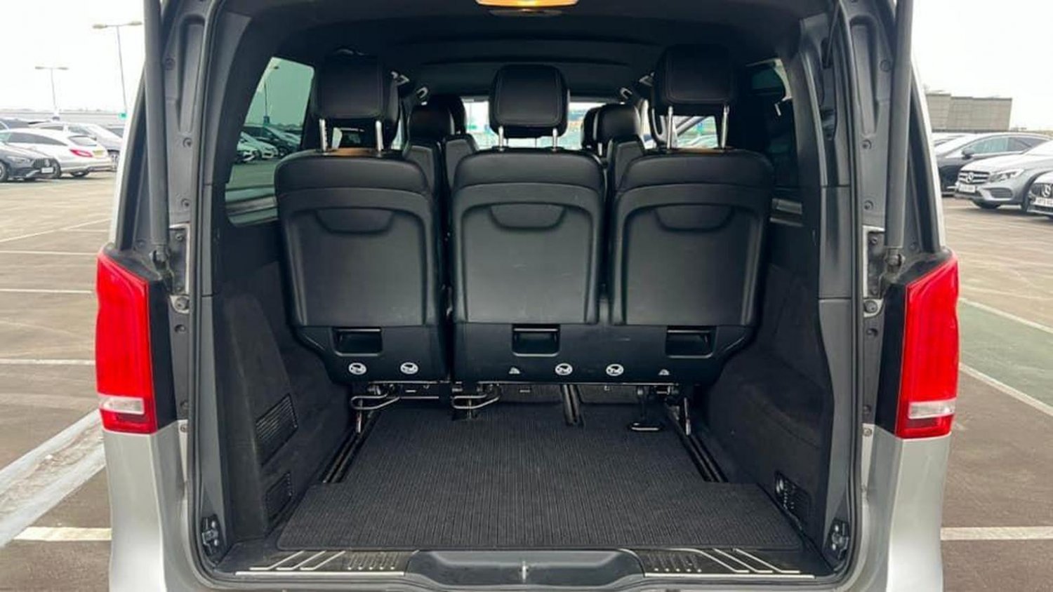 Used Mercedes-Benz V-Class 2016 for sale - 77626970: Photo 18