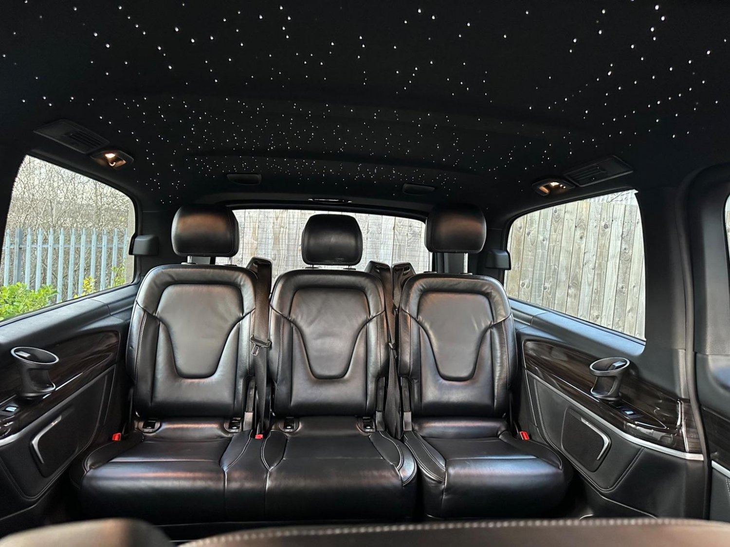 Used Mercedes-Benz V-Class 2016 for sale - 77626970: Photo 19