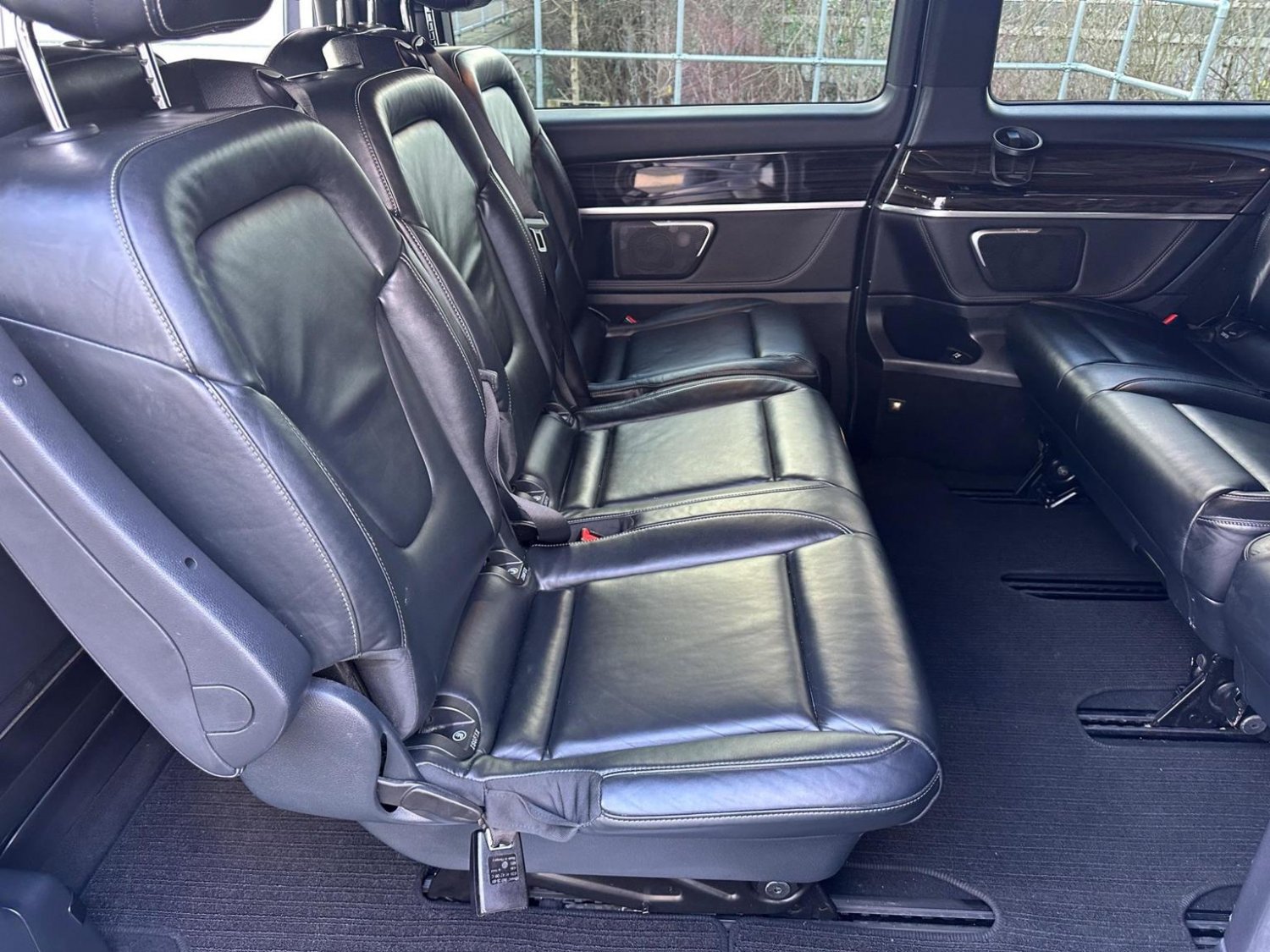 Used Mercedes-Benz V-Class 2016 for sale - 77626970: Photo 25