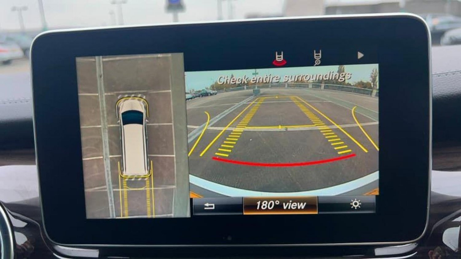 Used Mercedes-Benz V-Class 2016 for sale - 77626970: Photo 29