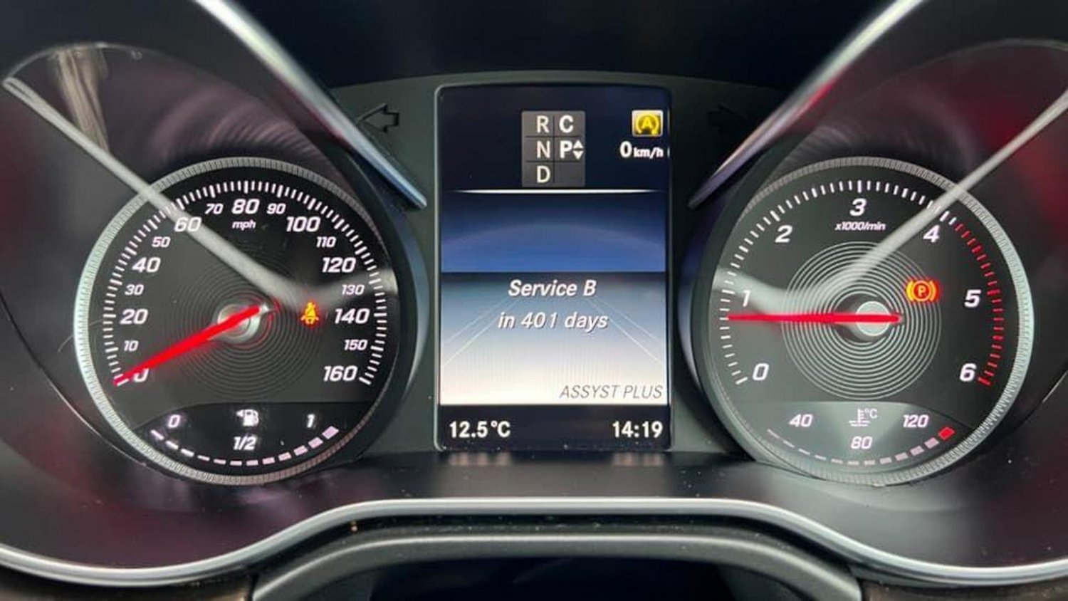 Used Mercedes-Benz V-Class 2016 for sale - 77626970: Photo 31