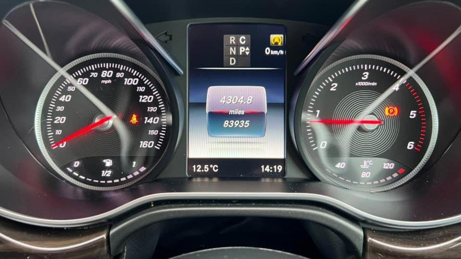 Used Mercedes-Benz V-Class 2016 for sale - 77626970: Photo 32