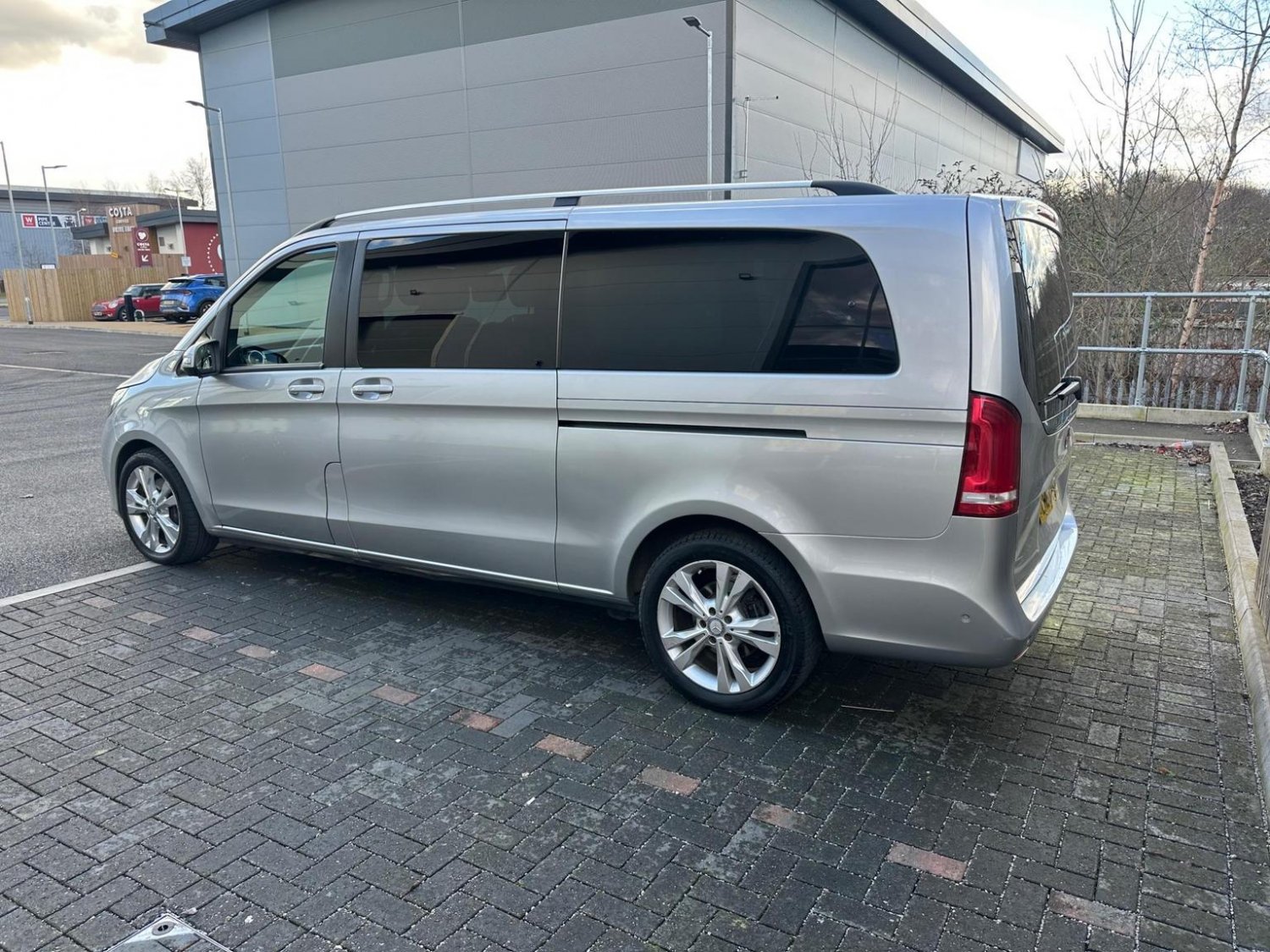 Used Mercedes-Benz V-Class 2016 for sale - 77626970: Photo 4