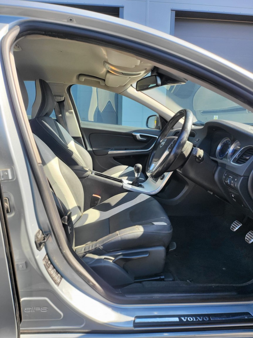 Used Volvo S60 2012 for sale - 78145807: Photo 12