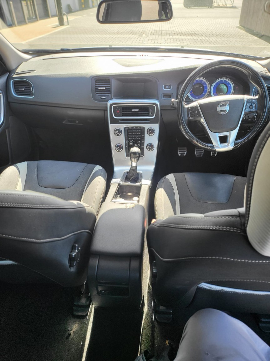 Used Volvo S60 2012 for sale - 78145807: Photo 13