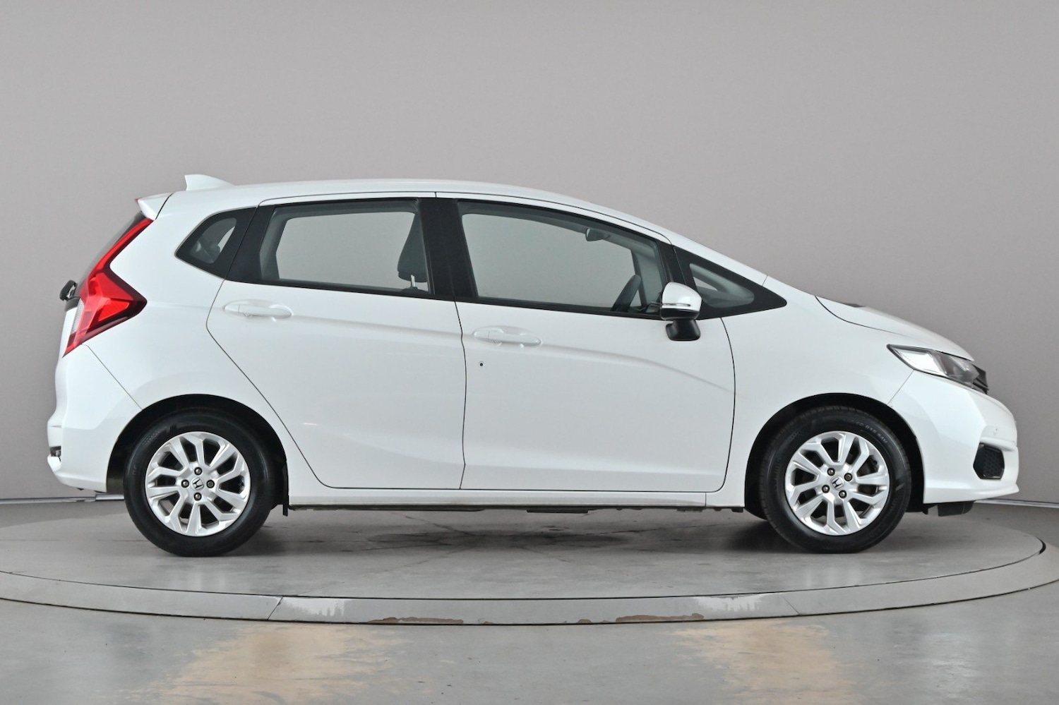 Used Honda Jazz 2019 for sale - 78182541: Photo 3