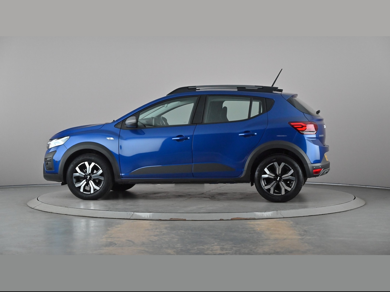 Used Dacia Sandero Stepway 2023 for sale - 77729365: Photo 25