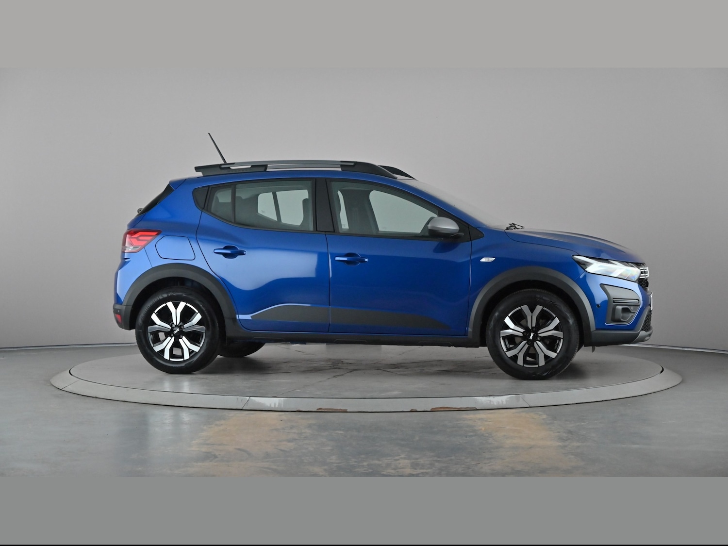 Used Dacia Sandero Stepway 2023 for sale - 77729365: Photo 43