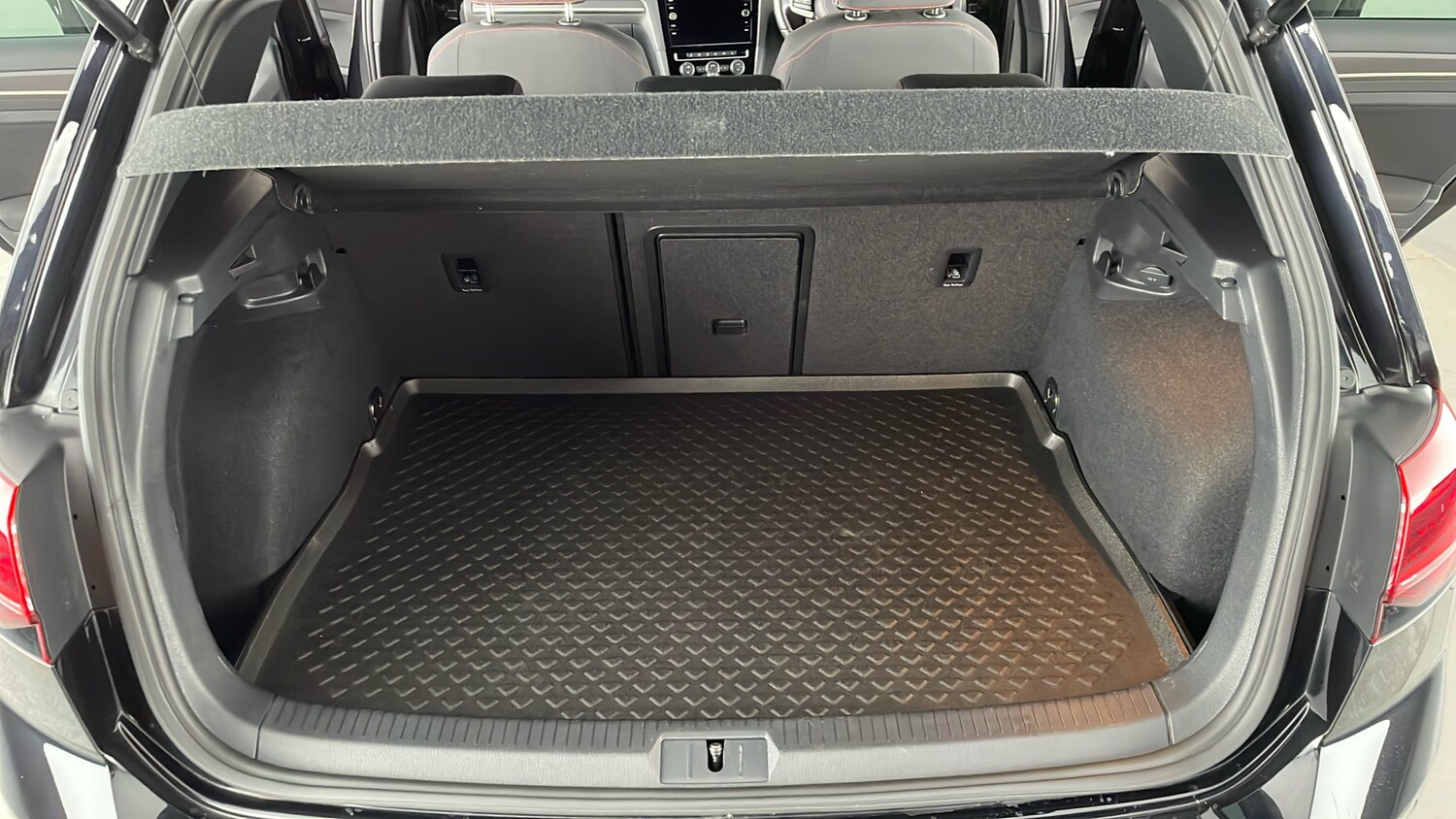 Vehicle 83