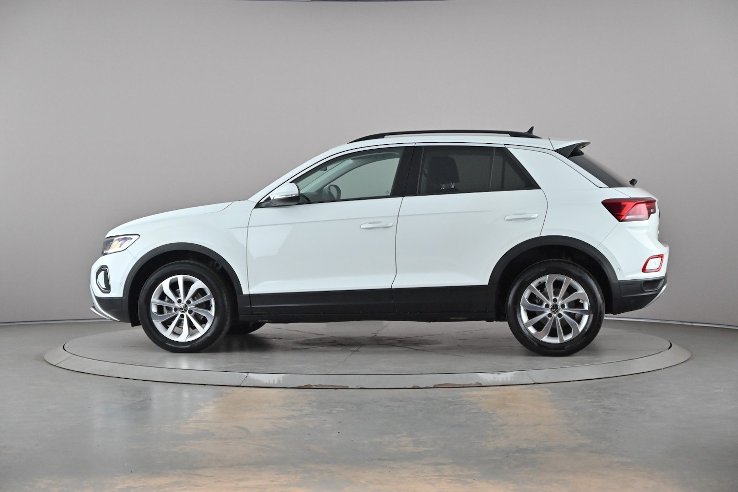 Used Volkswagen T-Roc 2025 for sale - 78182540: Photo 25