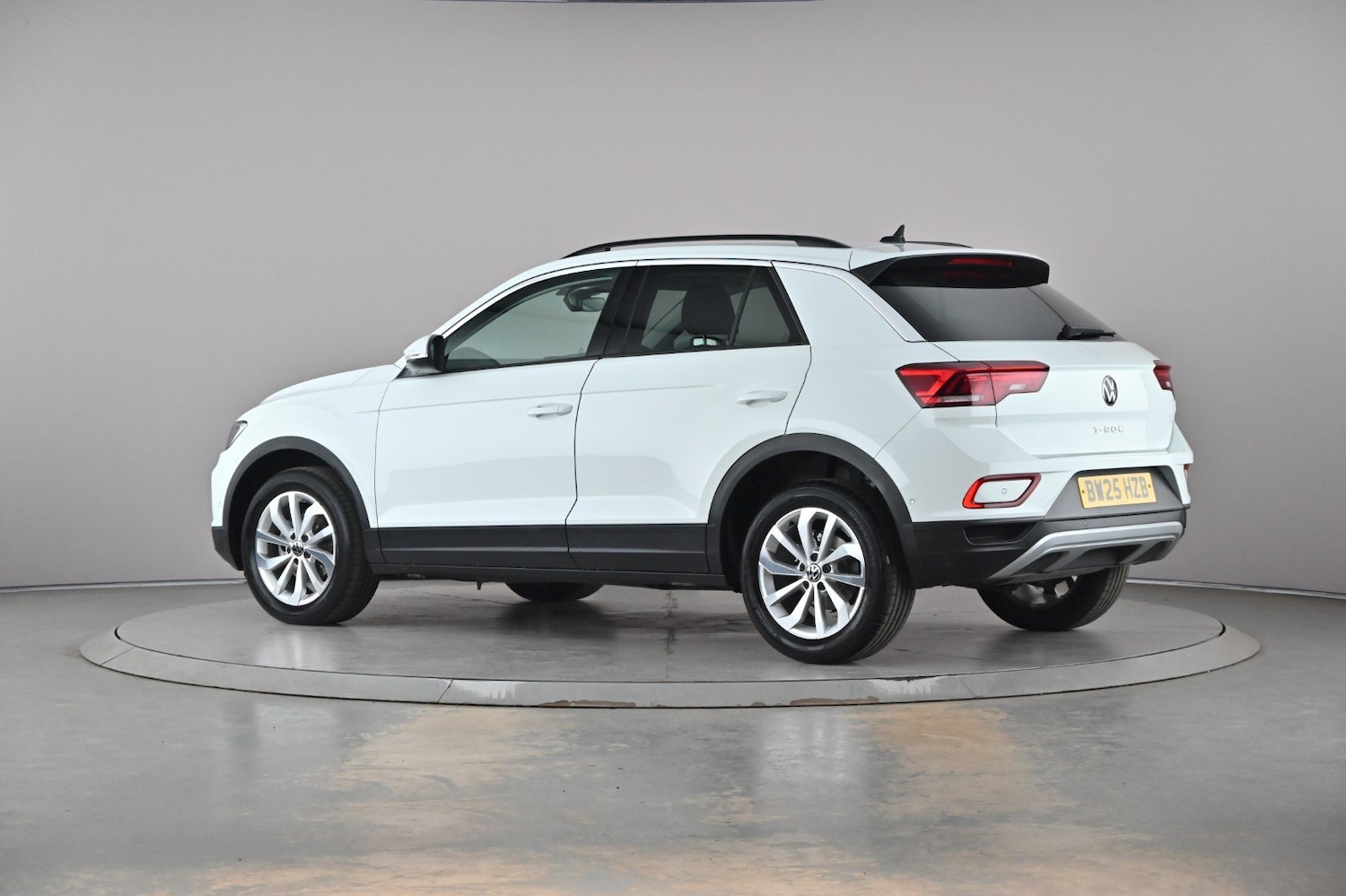 Used Volkswagen T-Roc 2025 for sale - 78182540: Photo 28