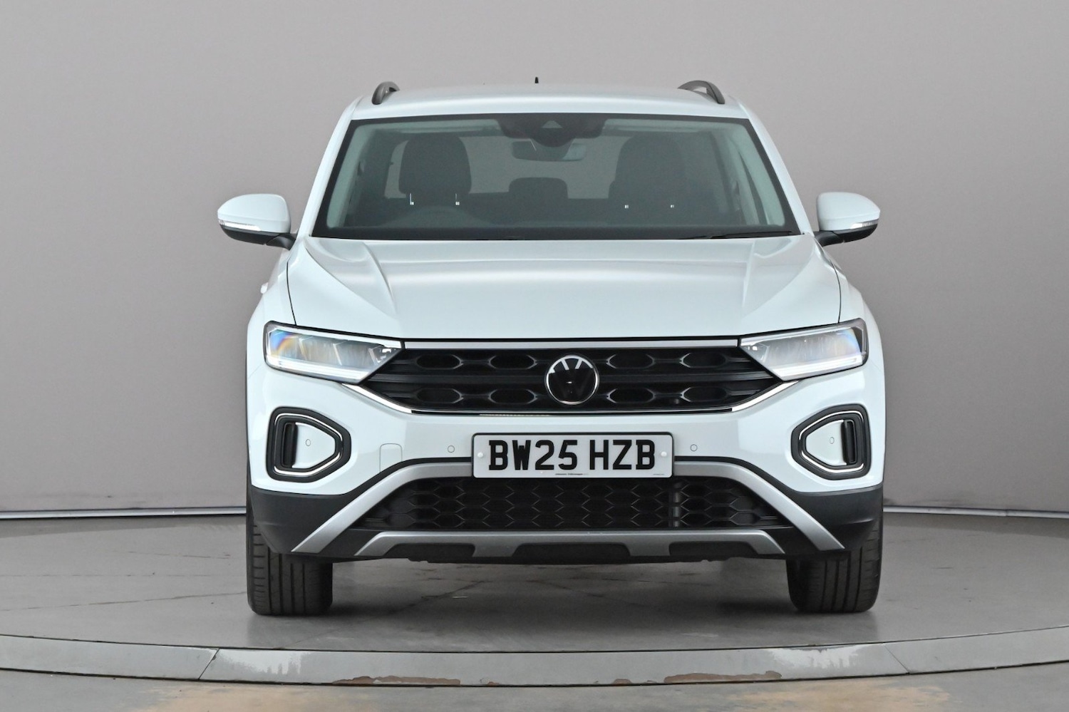 Used Volkswagen T-Roc 2025 for sale - 78182540: Photo 4