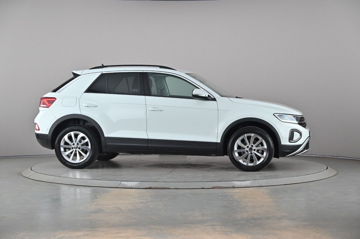 Used Volkswagen T-Roc 2025 for sale - 78182540: Photo 43
