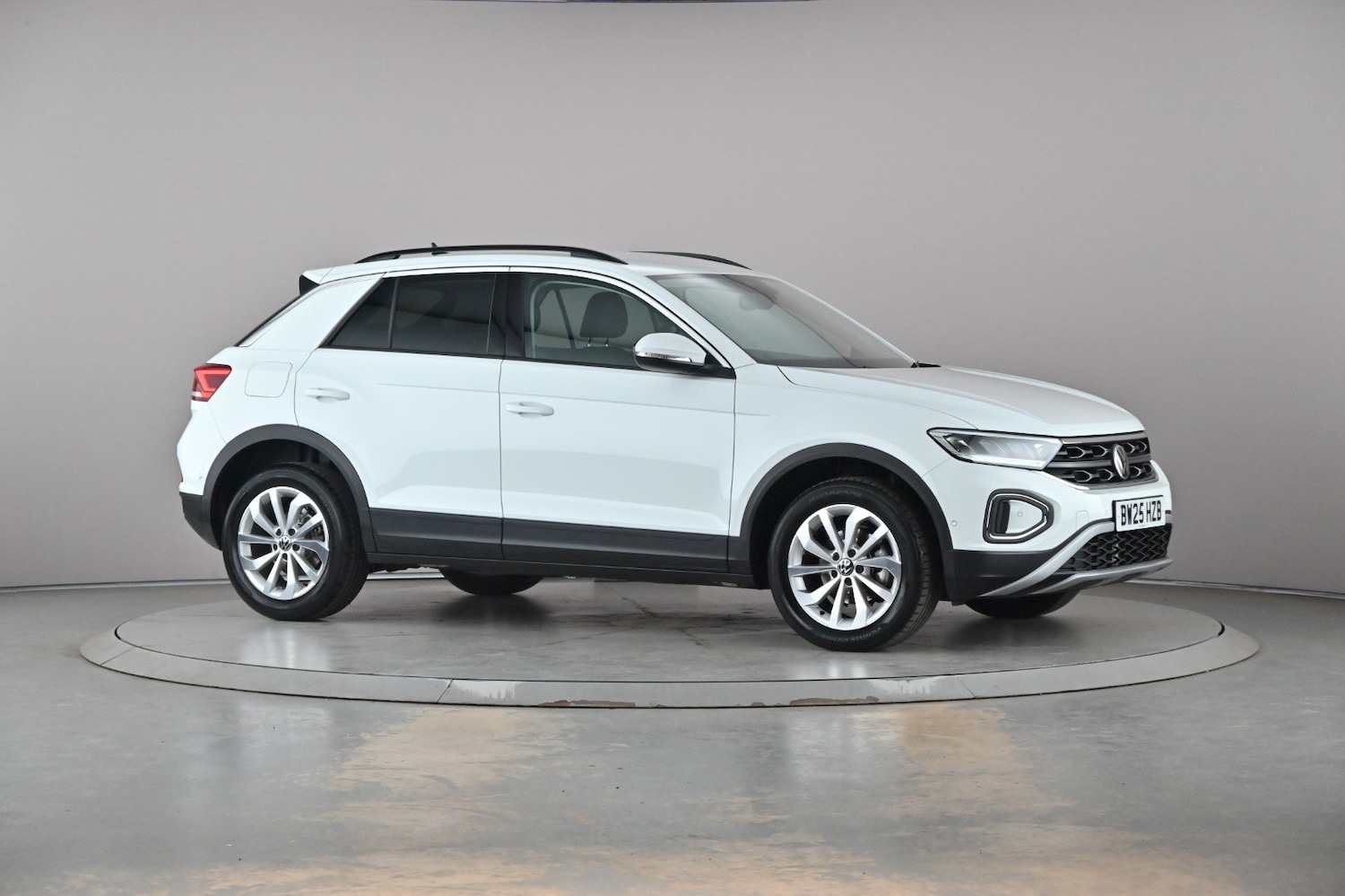 Used Volkswagen T-Roc 2025 for sale - 78182540: Photo 45