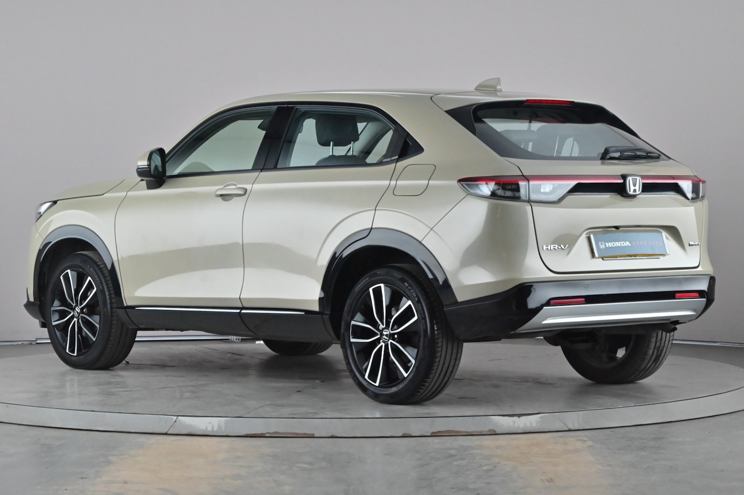 Used Honda HR-V 2022 for sale - 77729392: Photo 5