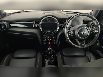 Used MINI Hatch 2021 for sale - 75522053: Photo
