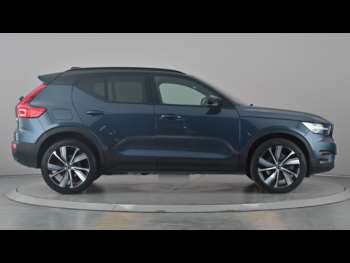 Used Volvo XC40 2021 for sale - 74755749: Photo