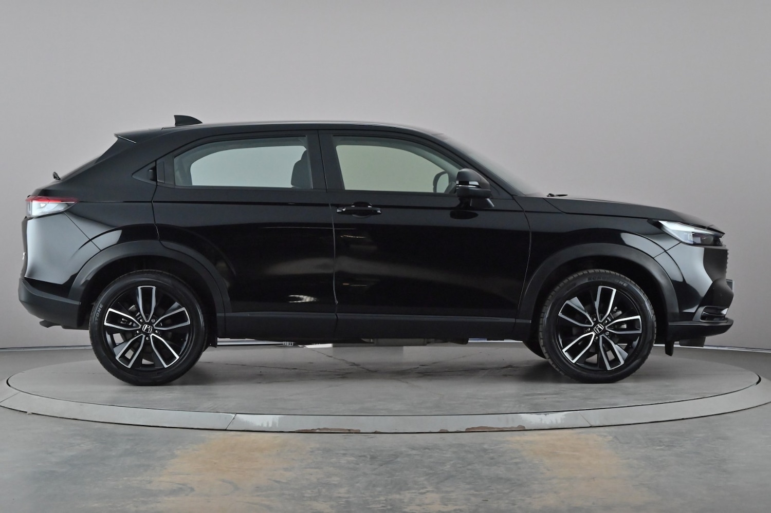 Used Honda HR-V 2022 for sale - 77921130: Photo 3