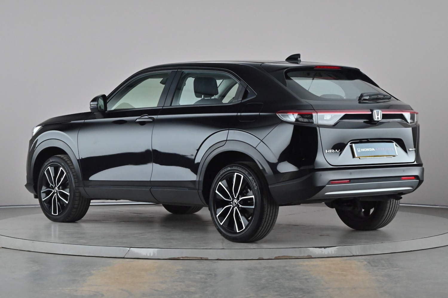 Used Honda HR-V 2022 for sale - 77921130: Photo 5