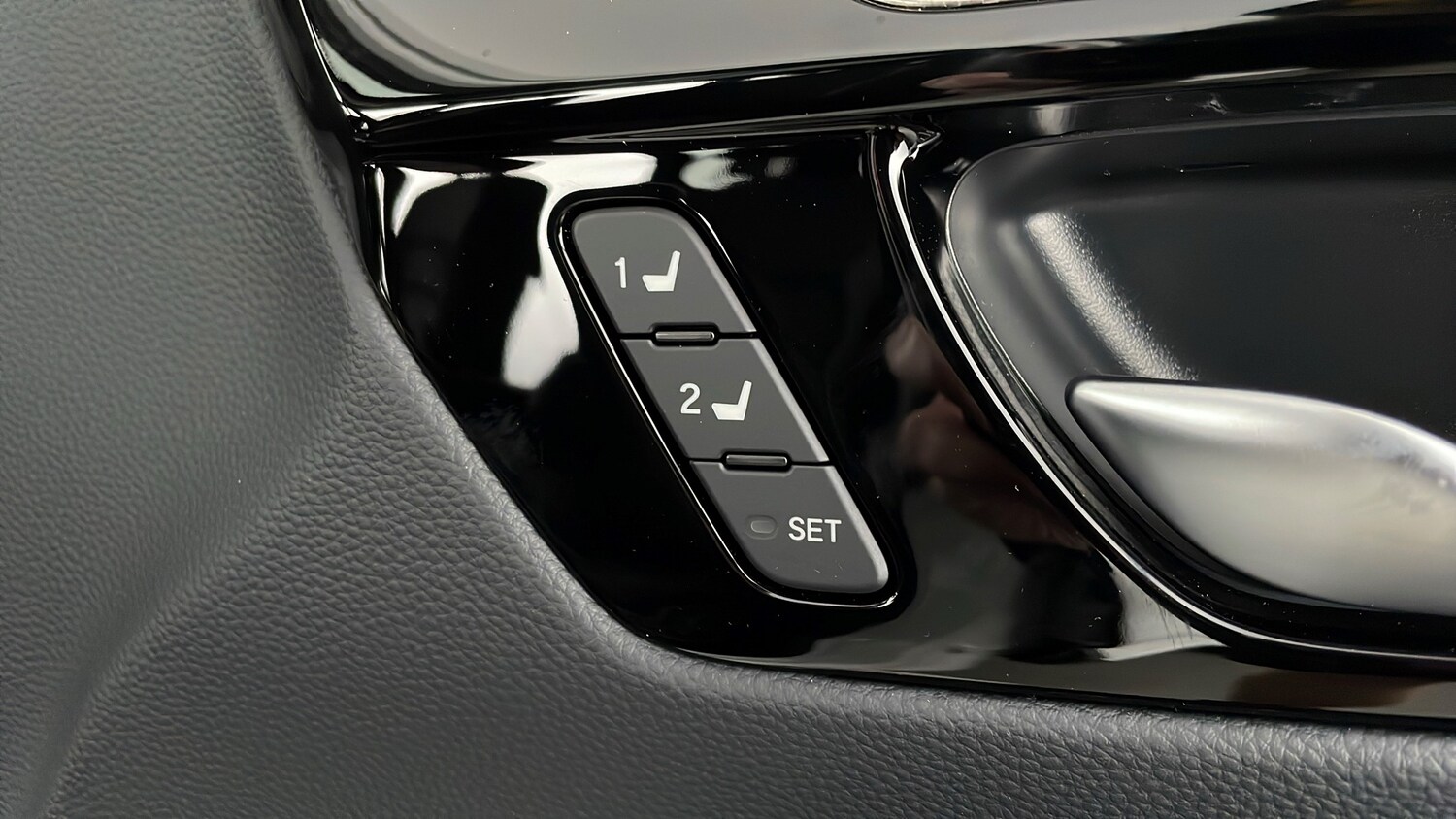 Vehicle 87