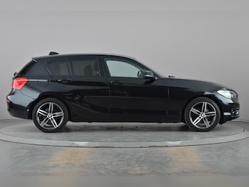 Used BMW 1 Series 2019 for sale - 77729267: Photo