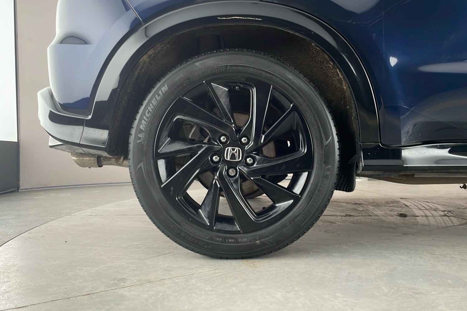 Used Honda HR-V for sale - 77729350: Photo 8