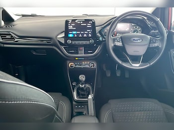 Used Ford Fiesta 2017 for sale - 79500216: Photo