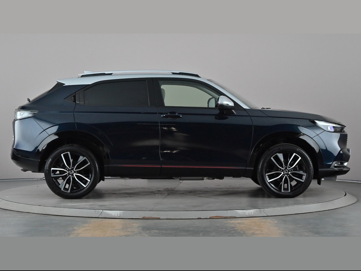 Used Honda HR-V 2022 for sale - 77729419: Photo 4