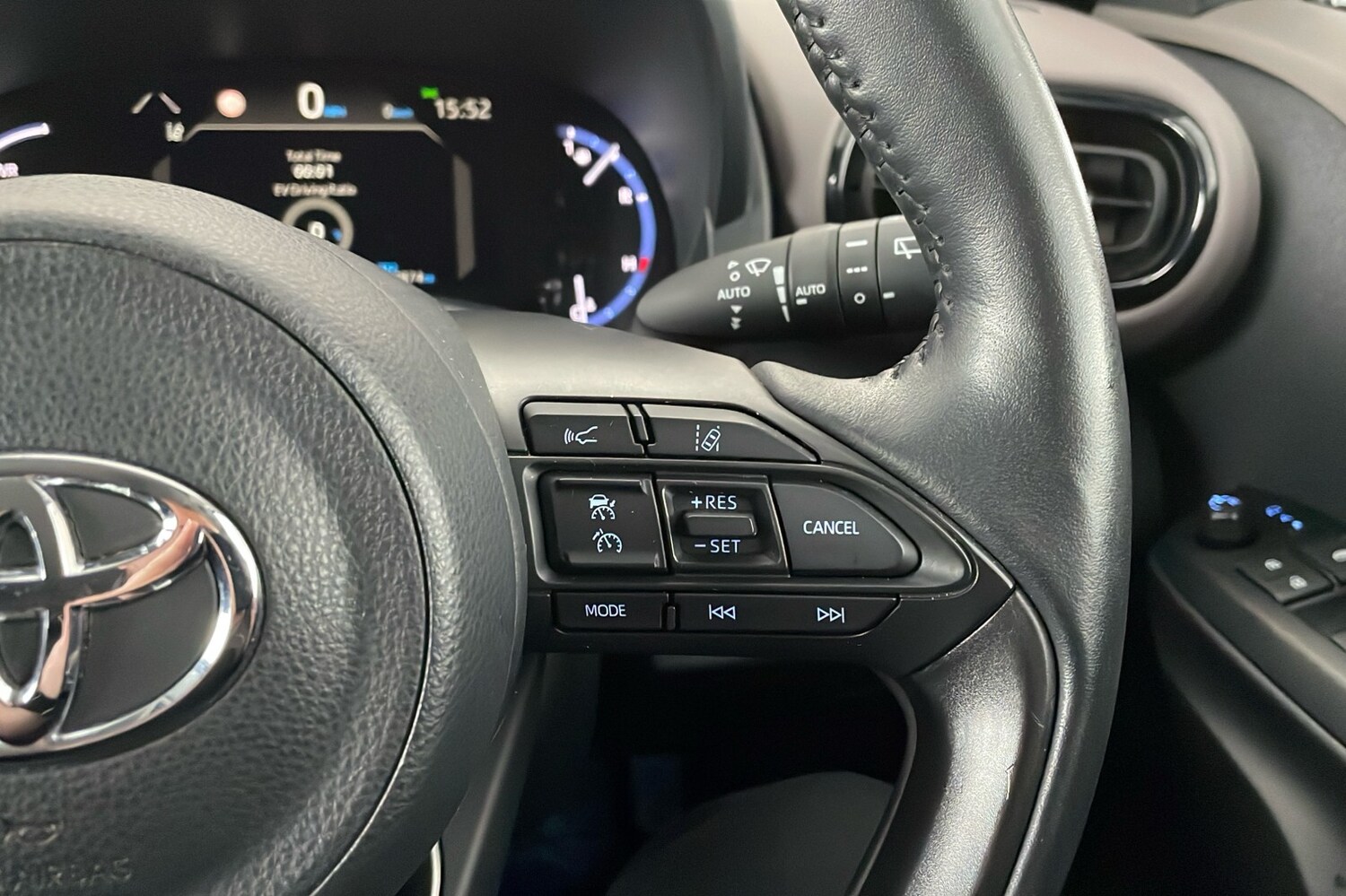 Used Toyota Yaris Cross for sale - 77729389: Photo 18