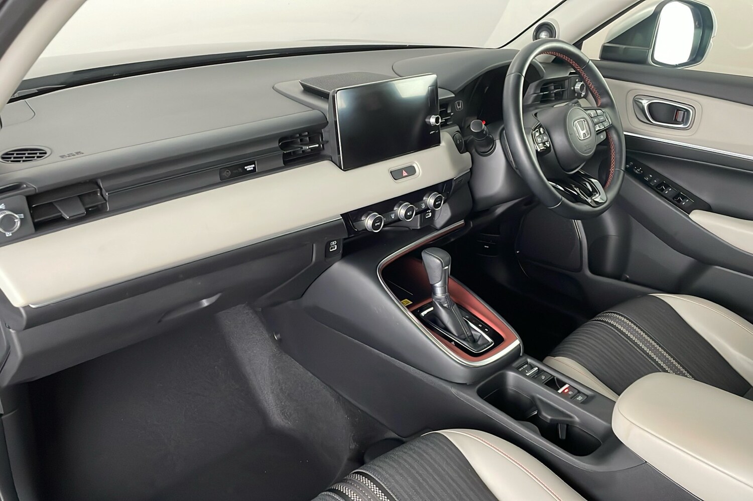 Used Honda HR-V 2022 for sale - 77729387: Photo 23