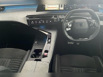 Used Peugeot 3008 2024 for sale - 79380882: Photo