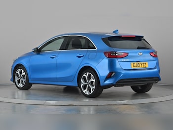 Used Kia Ceed 2019 for sale - 75391755: Photo
