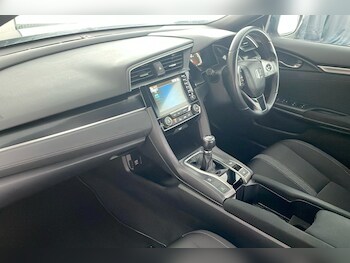 Used Honda Civic 2020 for sale - 78210607: Photo