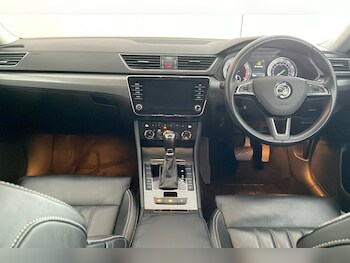 Used Skoda Superb 2020 for sale - 78473038: Photo