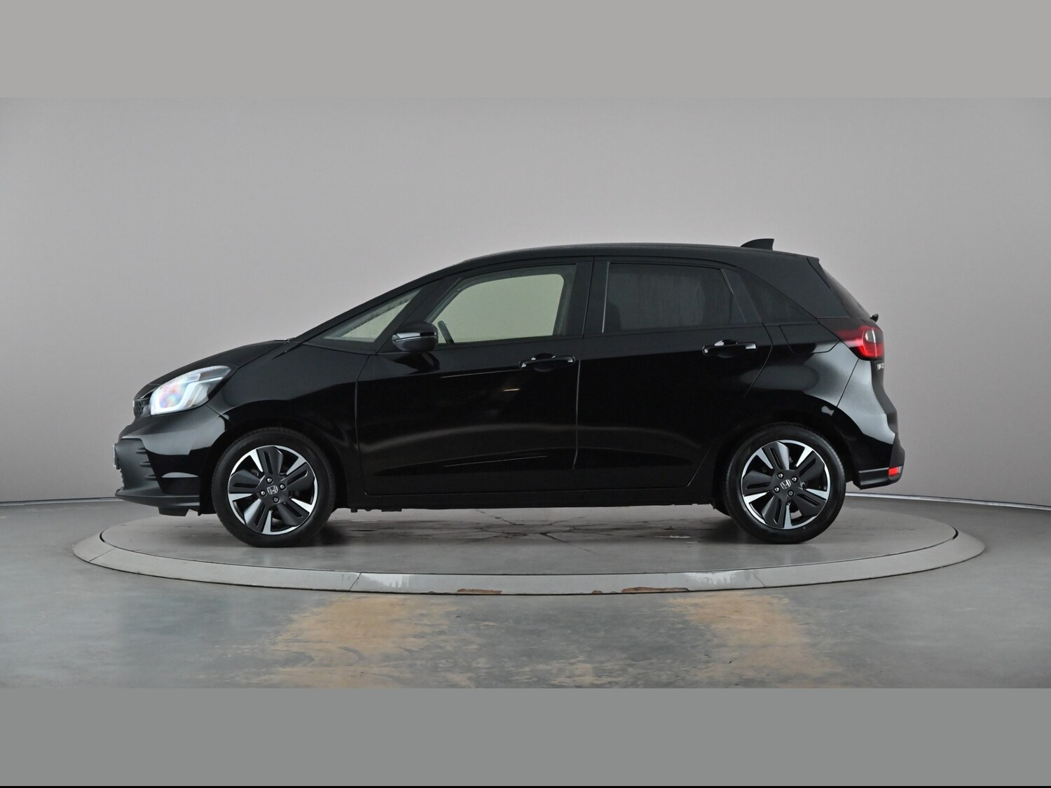Used Honda Jazz 2024 for sale - 77729410: Photo 24