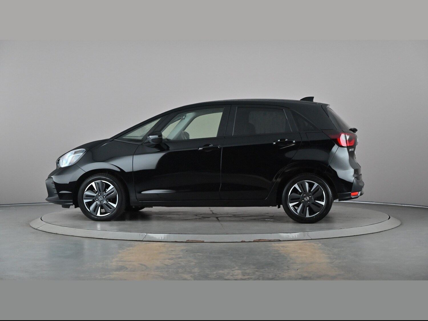 Used Honda Jazz 2024 for sale - 77729410: Photo 25