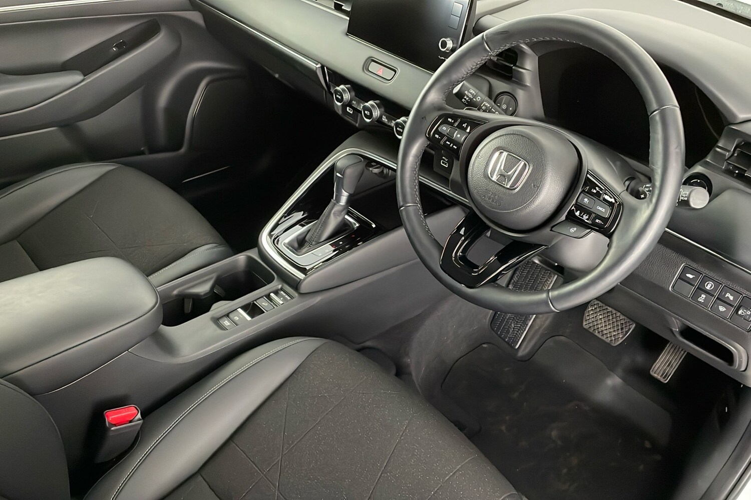 Used Honda HR-V 2022 for sale - 77729374: Photo 16