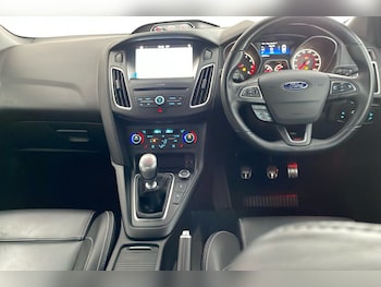Used Ford Focus 2017 for sale - 79187471: Photo