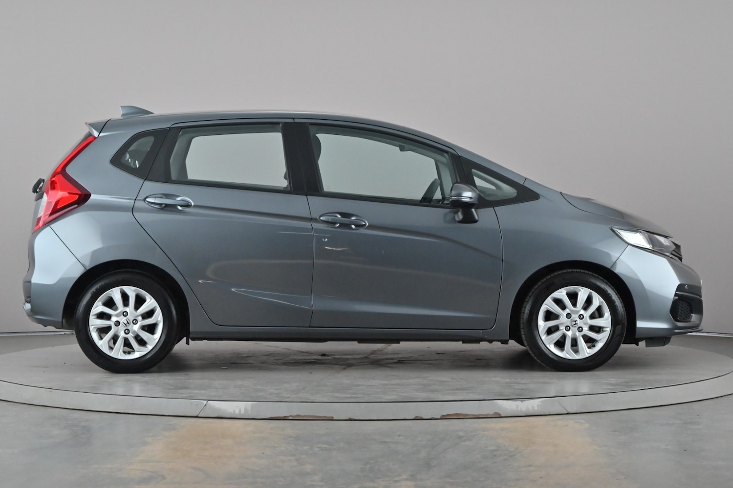 Used Honda Jazz for sale - 77729300: Photo 3