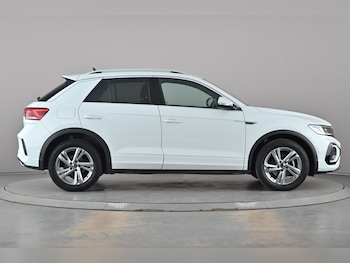 Used Volkswagen T-Roc 2024 for sale - 77968314: Photo