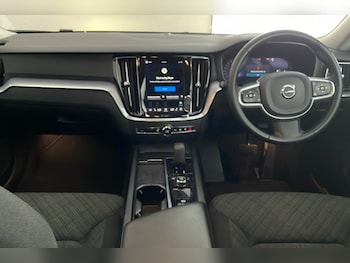 Used Volvo V60 2023 for sale - 78782007: Photo